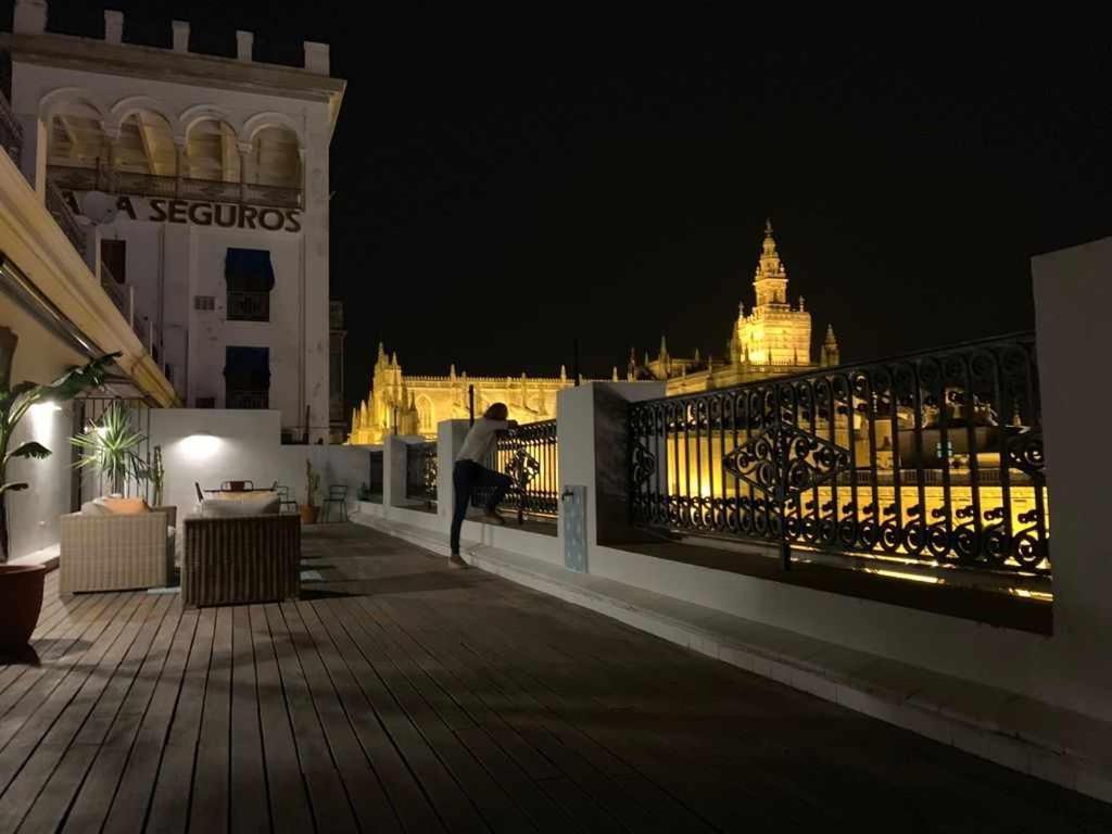 Penthouse With Large Private Terrace With Views Cathedral Séville